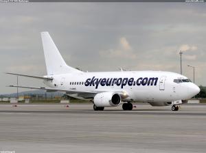 Boeing B 737 500 SkyEurope