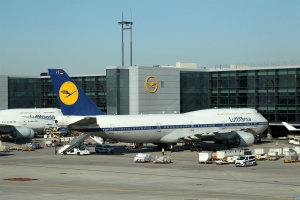Lufthansa - Retro Livery