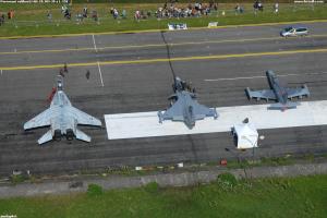 Porovnání velikosti MiG-29,JAS-39 a L-159