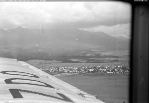 Pohľad na Vysoké Tatry z linkovej mašiny ČSA  Ju-52 , OK-ZDO