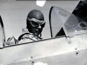 Pavel Zeleňák v kockpite Avie B-534