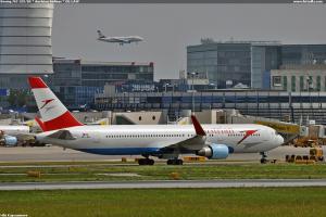 Boeing 767-3Z9/ER * Austrian Airlines * OE-LAW