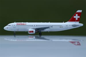 A 320  Revell 1:144 